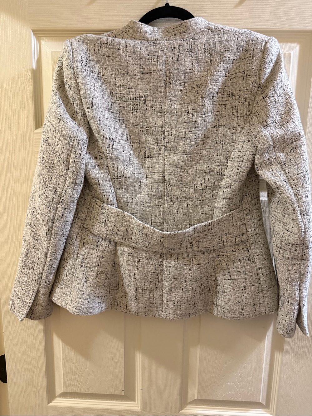 DKNY White, Grey, and Black Textured Open-Front Blazer - Picture 7 of 7